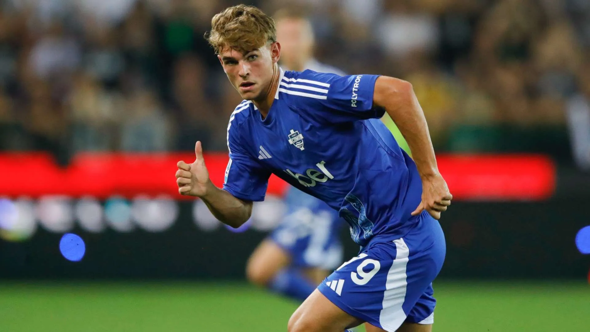 Milan, tutti Paz per il talento del Como: il sogno di Moncada