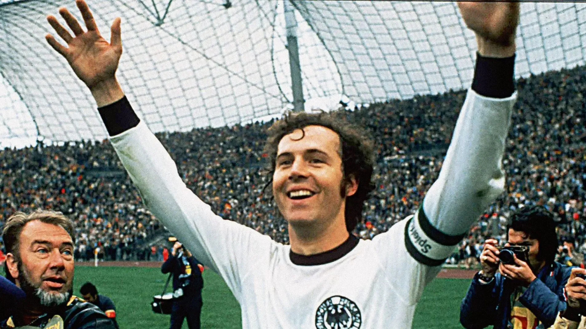 Lutto nel mondo del calcio: è morto Franz Beckenbauer