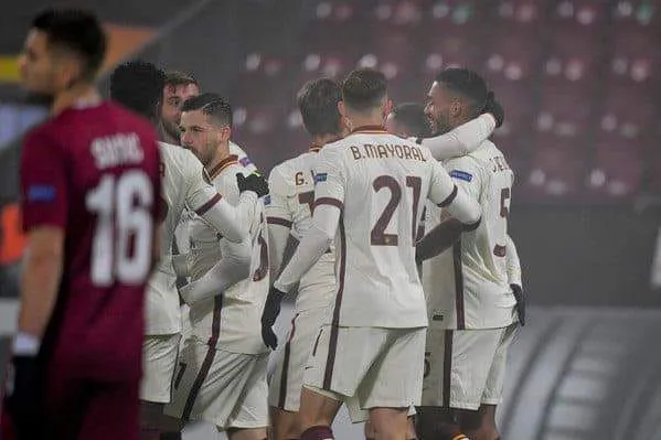 Roma: 2-0 sul campo del Cluj