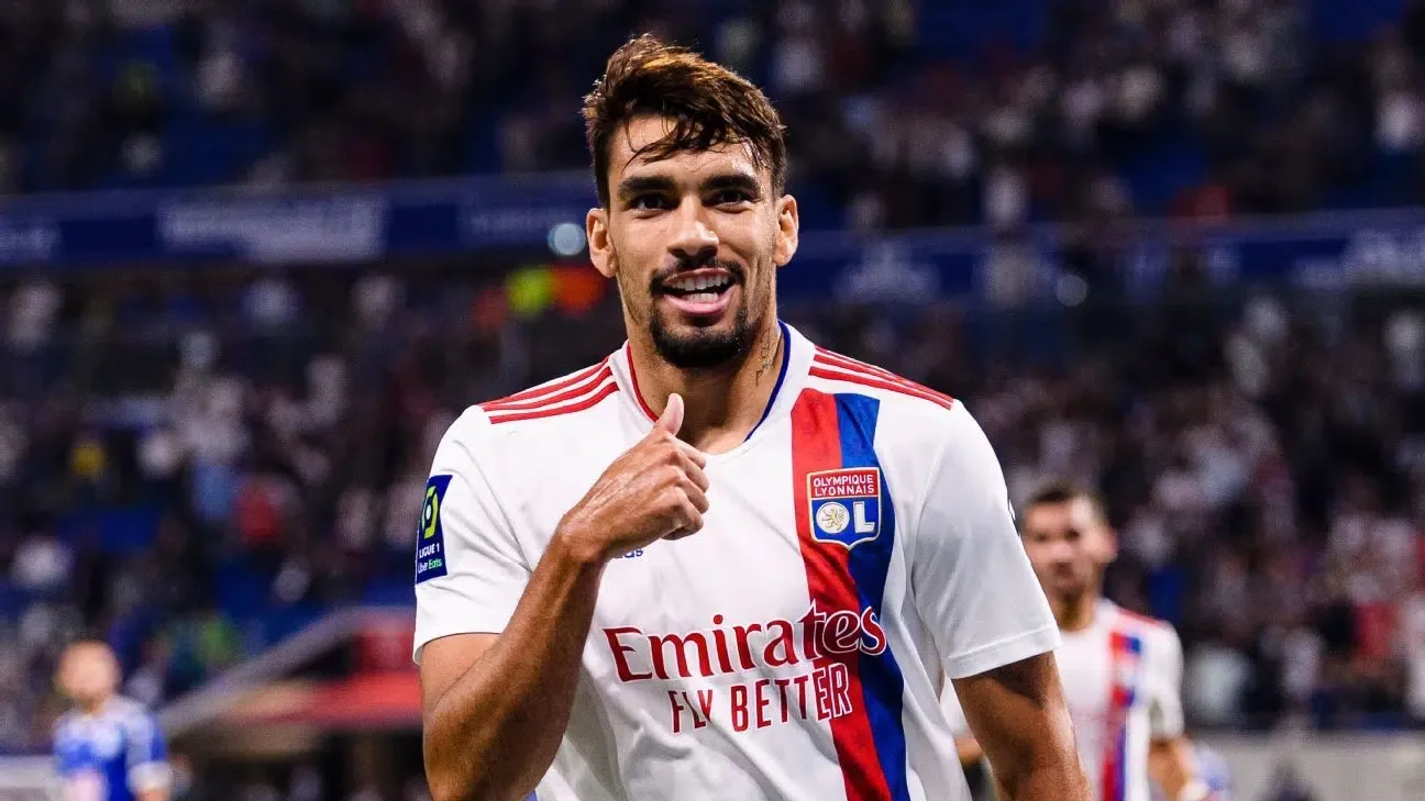 Milan, Ziyech lo paga…Paquetà: sorride Maldini