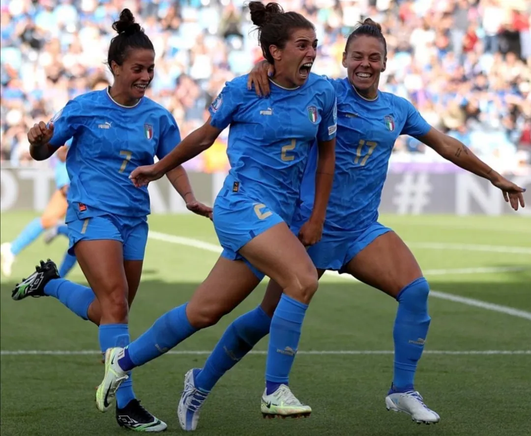 Uefa Women's Euro 2022, Italia 1 - 1 Islanda: Bergamaschi salvagente delle Azzurre