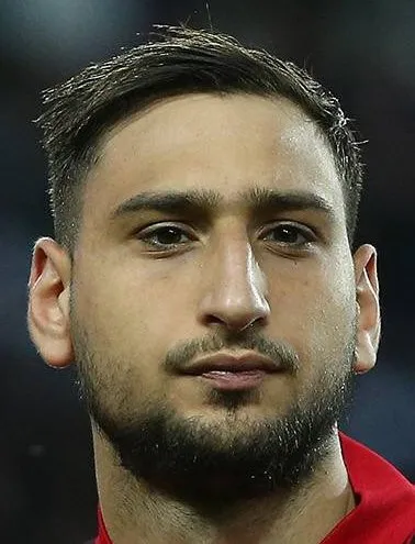 Donnarumma: vincerà la testa o il cuore?