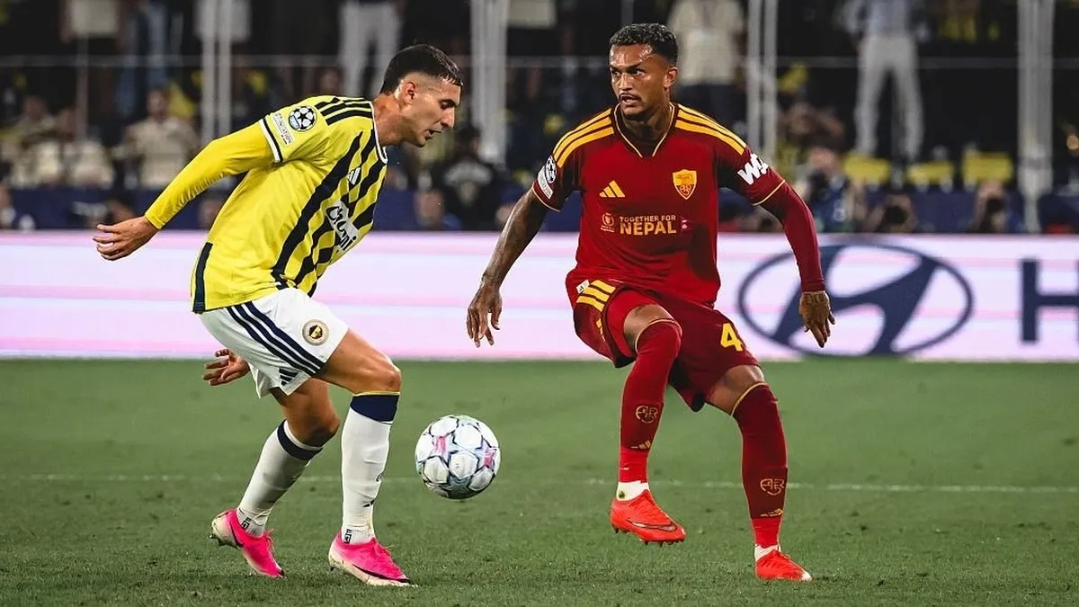 Milan e Inter, derby per Wesley: la Roma lo valuta 60 milioni di euro