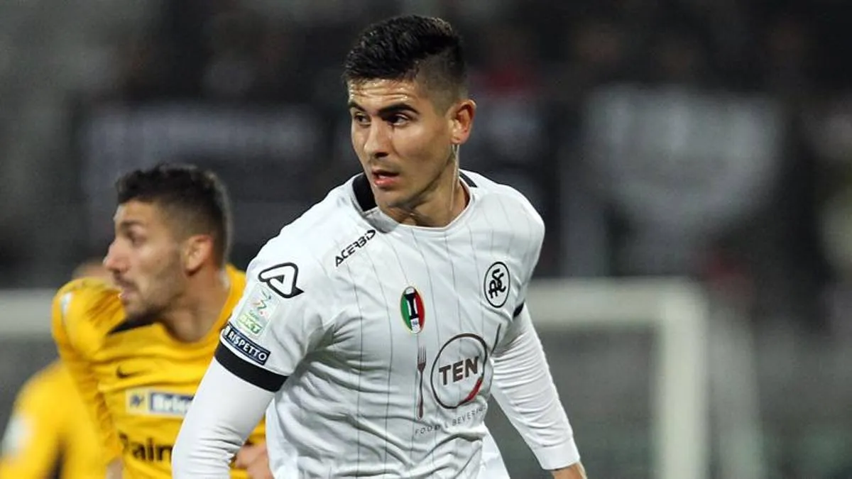 Bologna: in difesa piace Erlic, proposto Hoedt