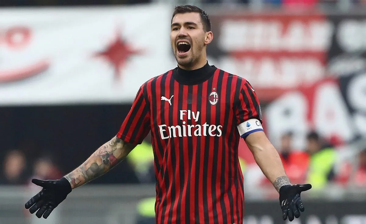 Milan: Romagnoli stringe i denti