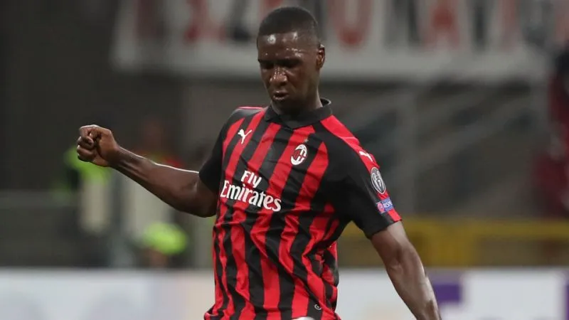 Milan: Zapata non rinnova, pronta l'Inter ad inserirsi