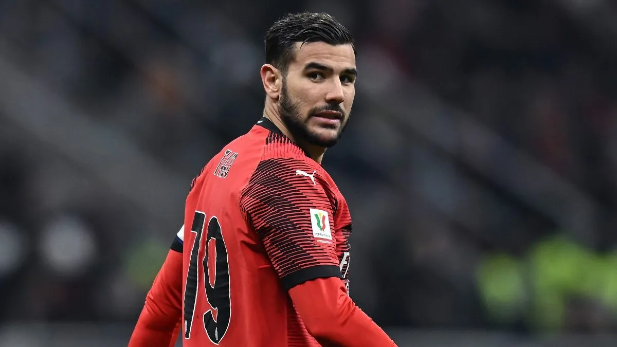 Milan, Theo Hernandez difficile da trattenere: il Bayern Monaco alza la posta