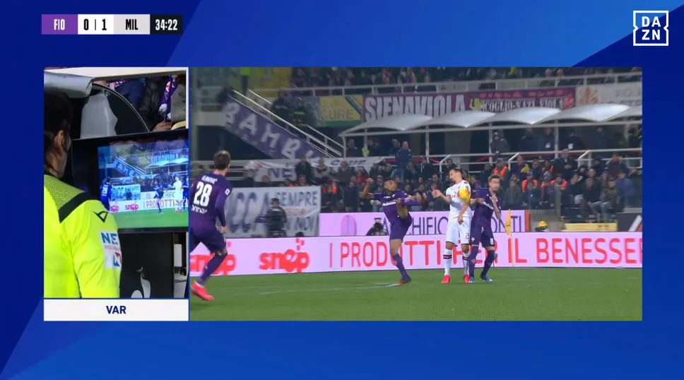 Var: duro attacco di Milan e Juventus