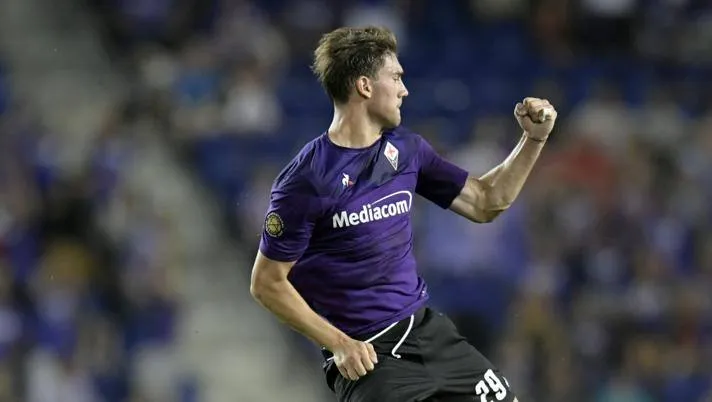 Fiorentina-Lazio 2-0: l'Uragano Vlahovic alza la Viola | Le pagelle gigliate
