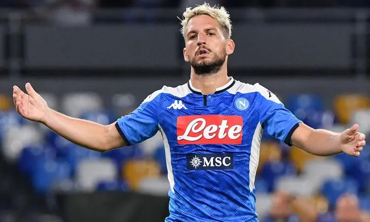 Napoli, Mertens rifiuta la prima proposta di rinnovo