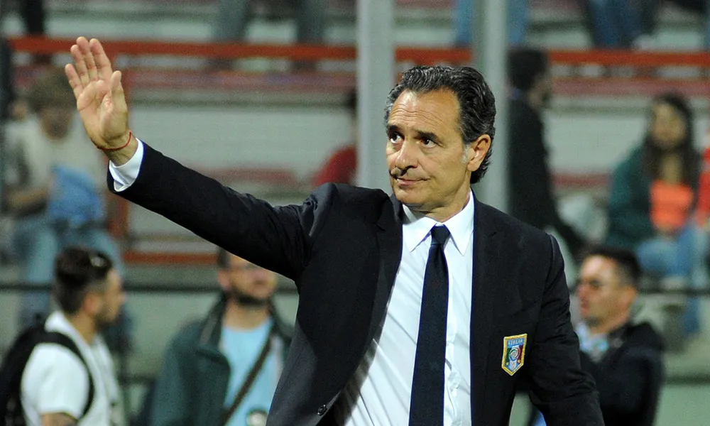 Prandelli a Libero: "Chivu non è solo bravo nelle conferenze. Sfogo di Conte? Antonio vuole responsabilizzare i giocatori"