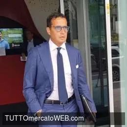 Milan: Suso cambia agente