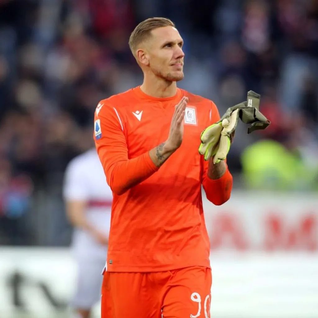 Olsen lascia il Cagliari nei prossimi giorni