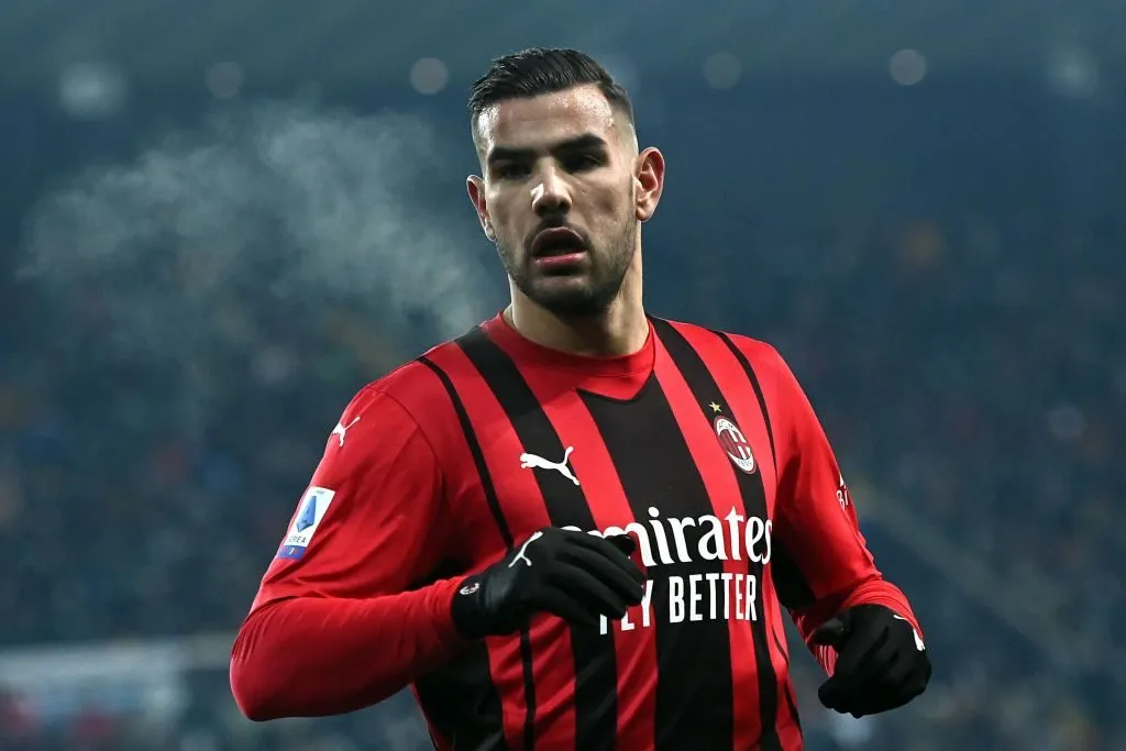 Milan-Roma, lavoro personalizzato per Theo Hernandez