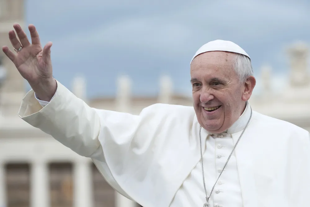 Addio a Papa Francesco: da Maradona al San Lorenzo, la sua grande passione per il calcio