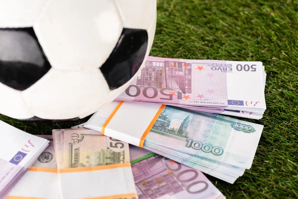 FC Crotone, il Tribunale di Catanzaro dispone l’amministrazione giudiziaria per 12 mesi