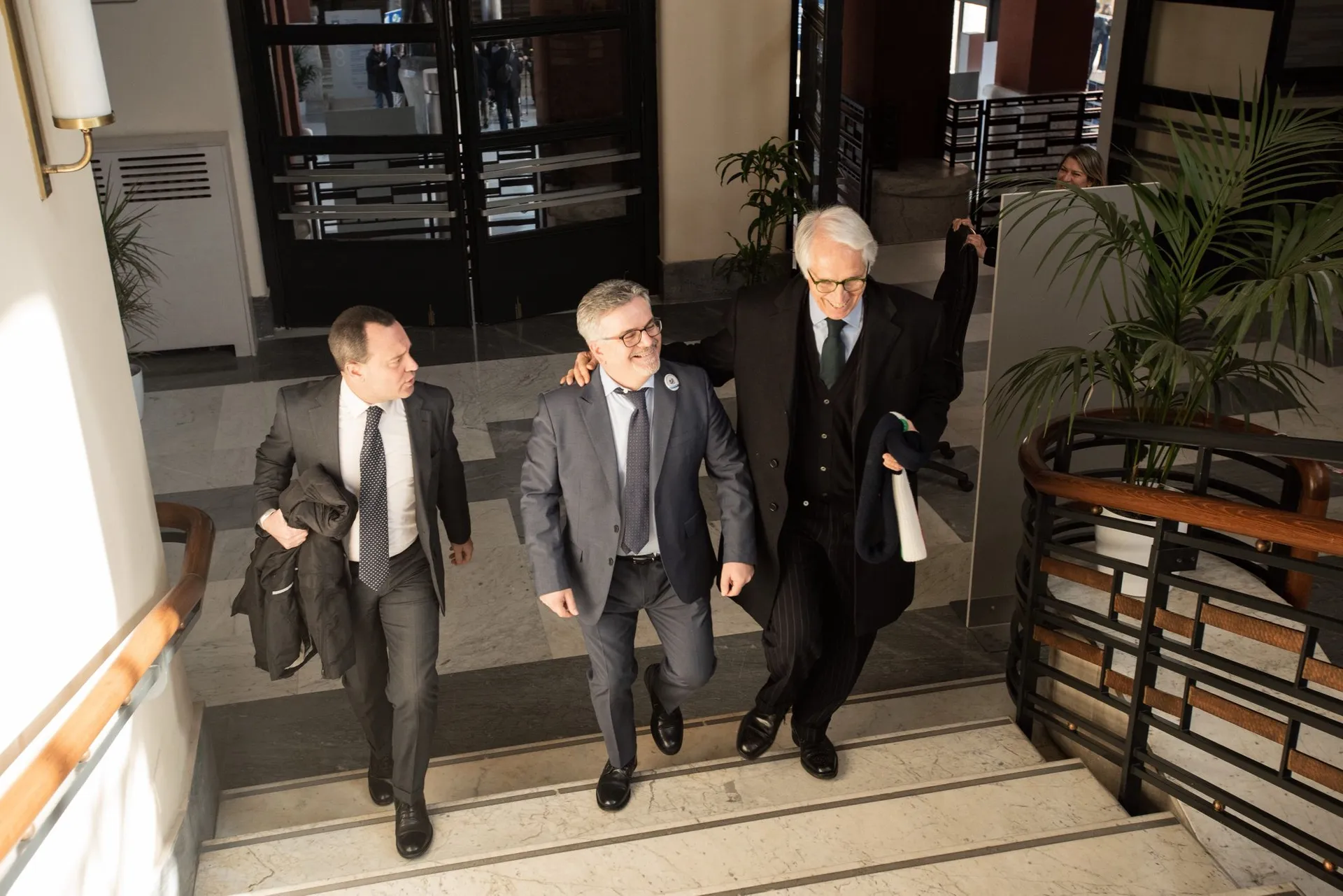 "Malagò il più grande di sempre": reazione social Sanremo 2026