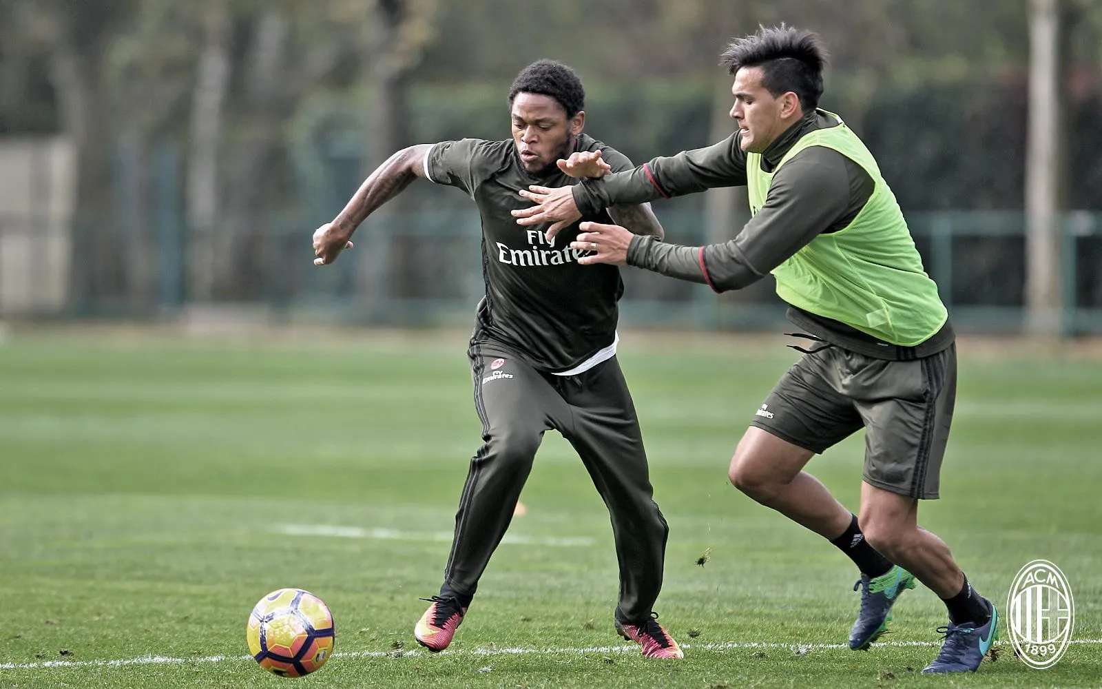 Luiz Adriano la fa grossa, positivo al Covid viola la quarantena: i retroscena
