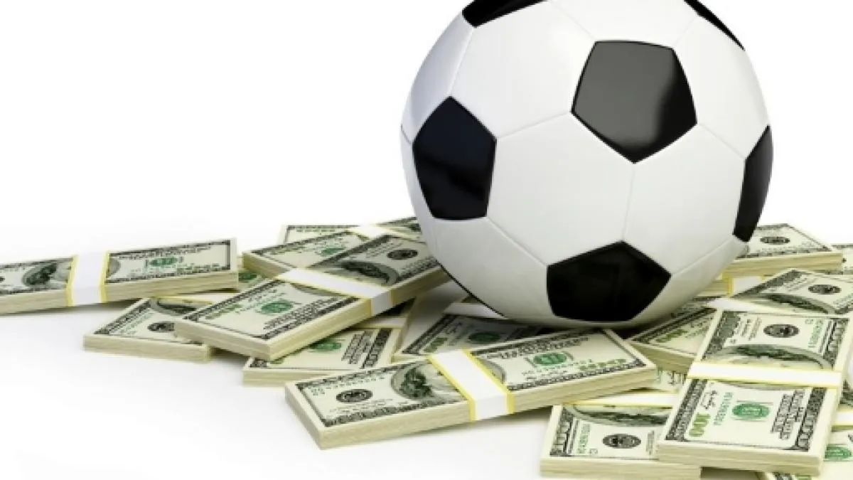 Serie A: calciatori di Torino, Napoli, Genoa e Sampdoria senza stipendio da Gennaio