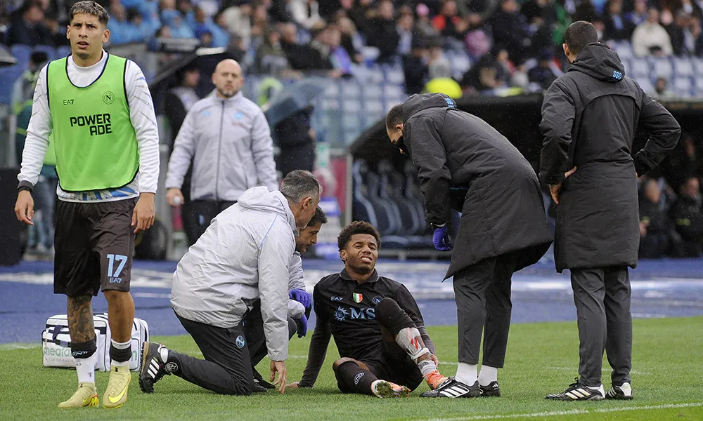 Napoli, le condizioni di Neres: ci sono brutte notizie