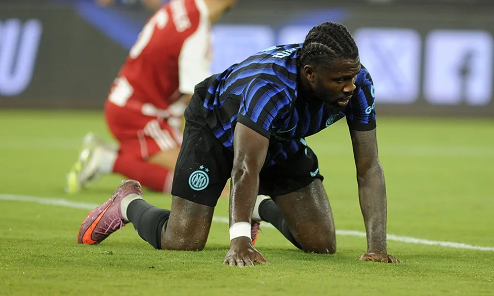 Inter, Chivu: "Assente Dumfries, Thuram è in forma"
