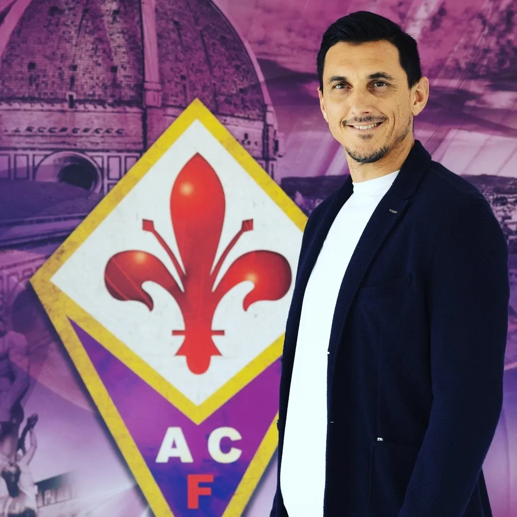 Burdisso è il nuovo direttore tecnico della Fiorentina | Le prime parole