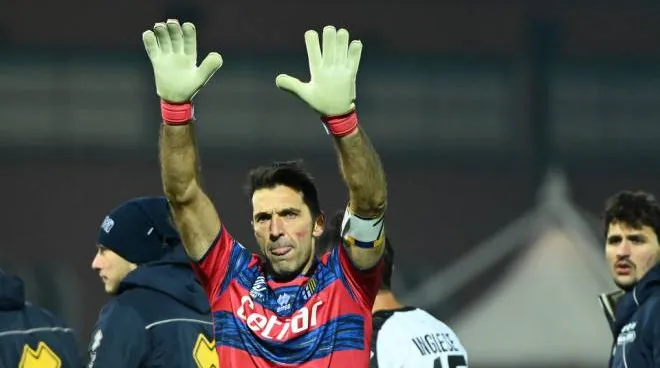 Parma, tegola Covid: Buffon positivo