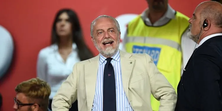 Scandalo Champions, il Napoli resta alla finestra
