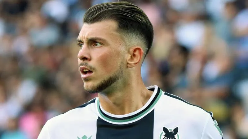 Milan, la dirigenza è convinta: all in su Samardzic | Le commissioni al papà