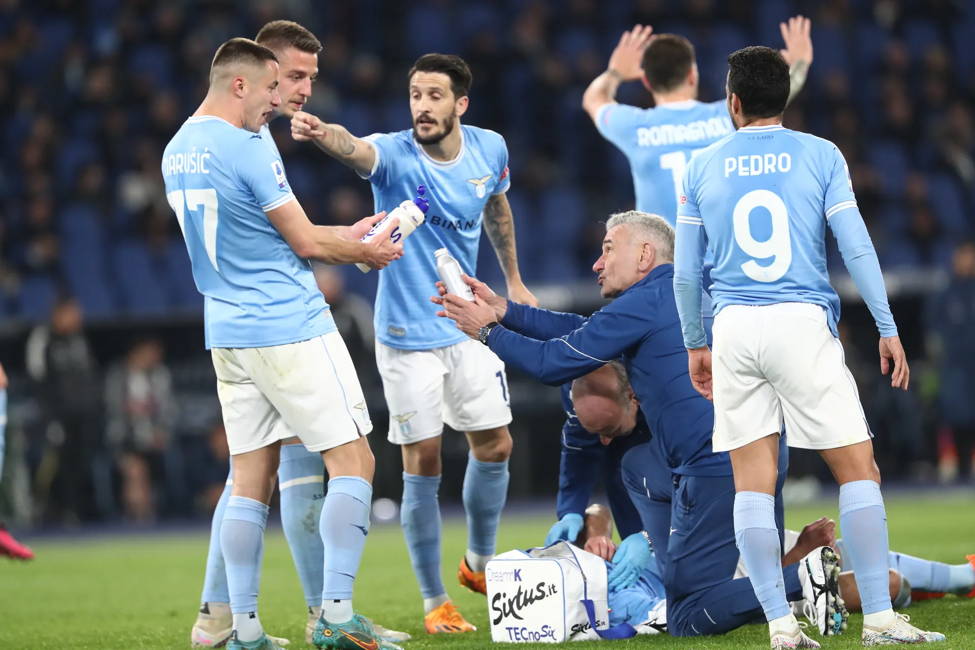 Lazio, Lotito ha deciso: in ritiro punitivo fino a sabato