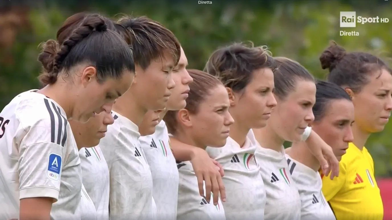 Milan - Roma Femminile: un minuto di silenzio per la campagna #MAIPIÙ