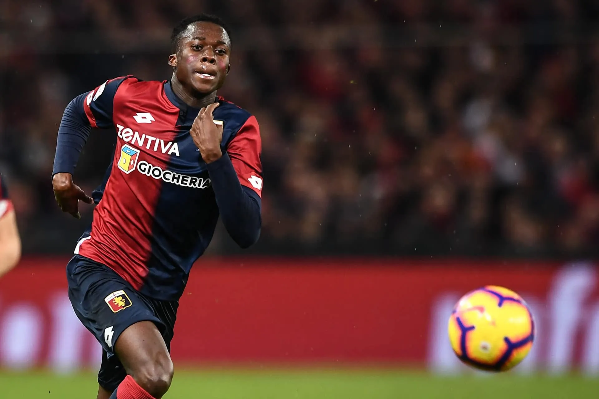 Genoa, ufficiale Koume ha rinnovato