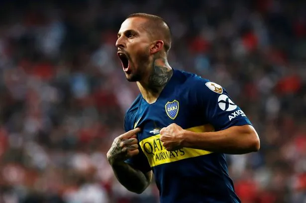Fiorentina: continua il pressing per Benedetto e Lirola