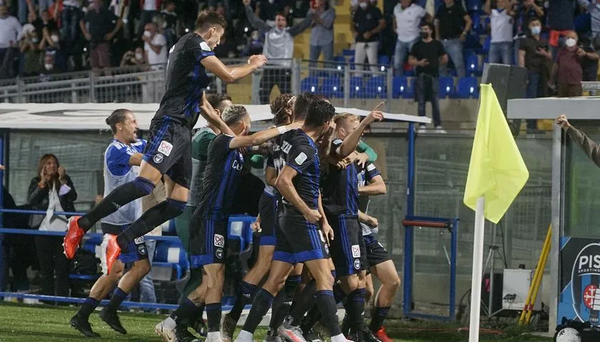 Pisa, Kolarov ai saluti
