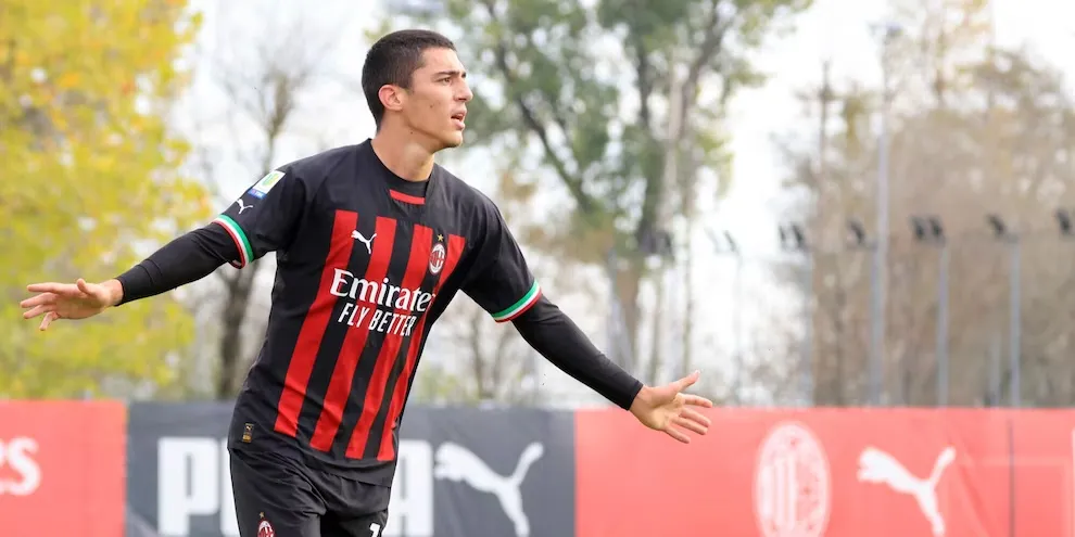 Milan, paura di osare: perchè Lazetic non può essere l'attaccante del futuro?