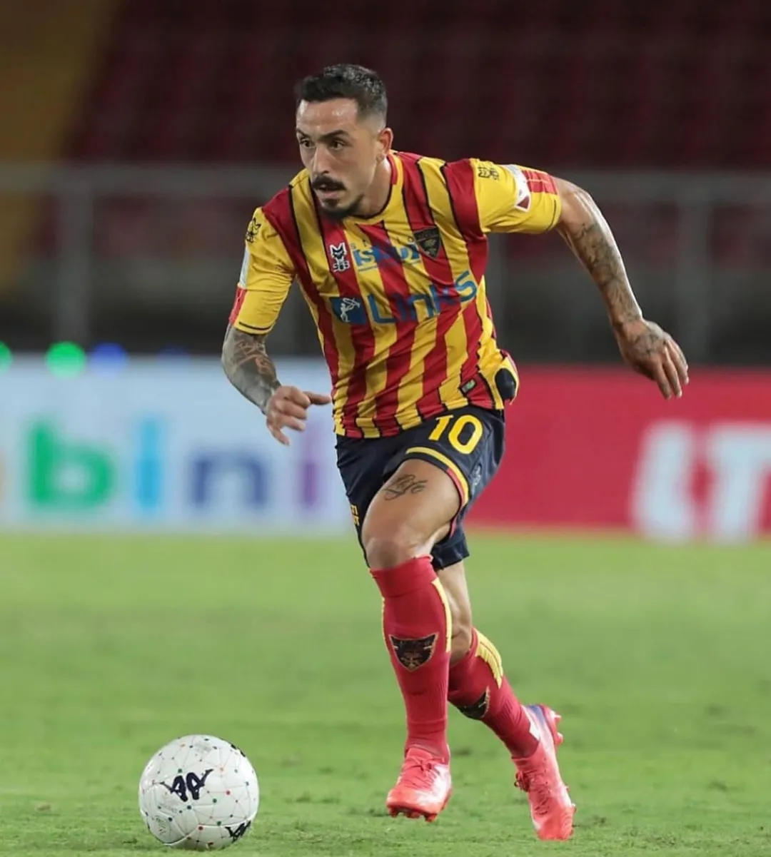 Calciomercato Lecce, ufficiale l'addio di Francesco Mariano