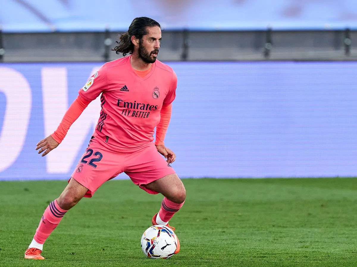 Milan, confusione sulla trequarti: incontro nel week end per Isco