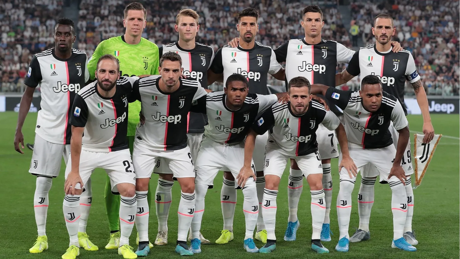 Juventus, accordo tra società, allenatore e giocatori per il taglio degli stipendi
