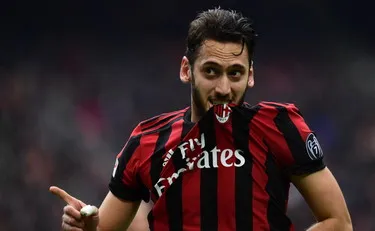 Milan: summit per Calhanoglu