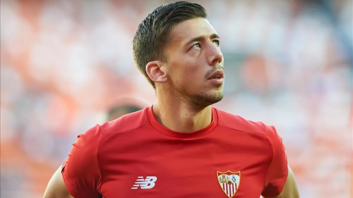 Milan, Unai Emery di traverso: la posizione di Lenglet