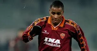 Paulo Sergio: "La Roma ha bisogno di un giocatore europeo. Totti fenomeno come Ronaldo"