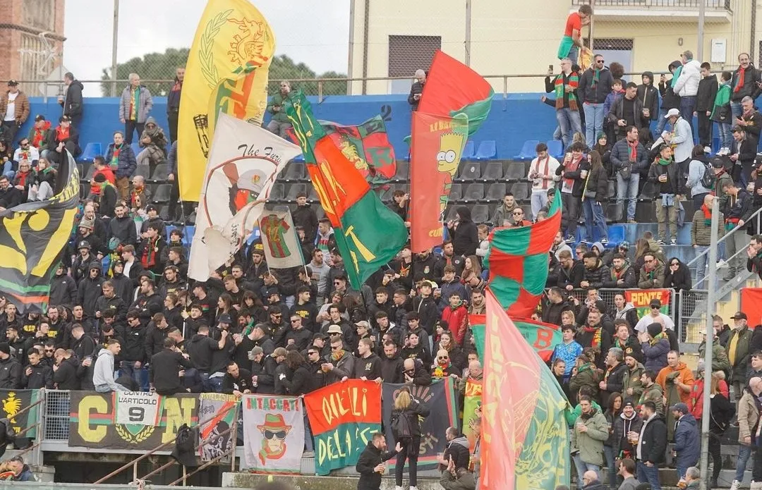 Ternana, al via il rush finale per la salvezza I L'obiettivo è fare il pieno tra le mura amiche
