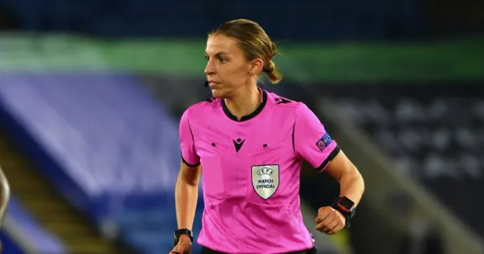 Juventus-Dinamo Kiev, primo arbitro donna in Champions: è Stephanie Frappart