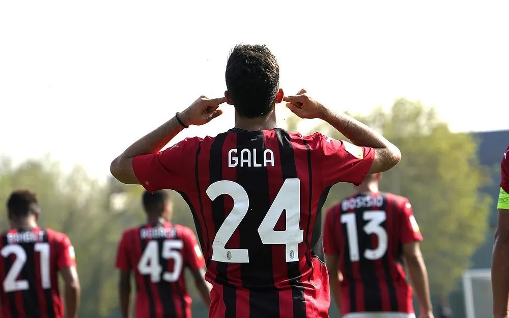 Milan, chi è Antonio Gala: cuore napoletano e regista del futuro