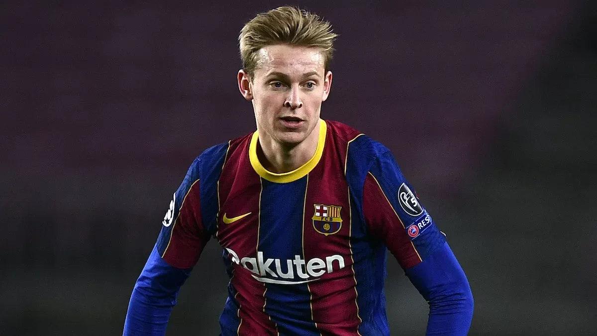 De Jong, dal Barça al centrocampo del Manchester United