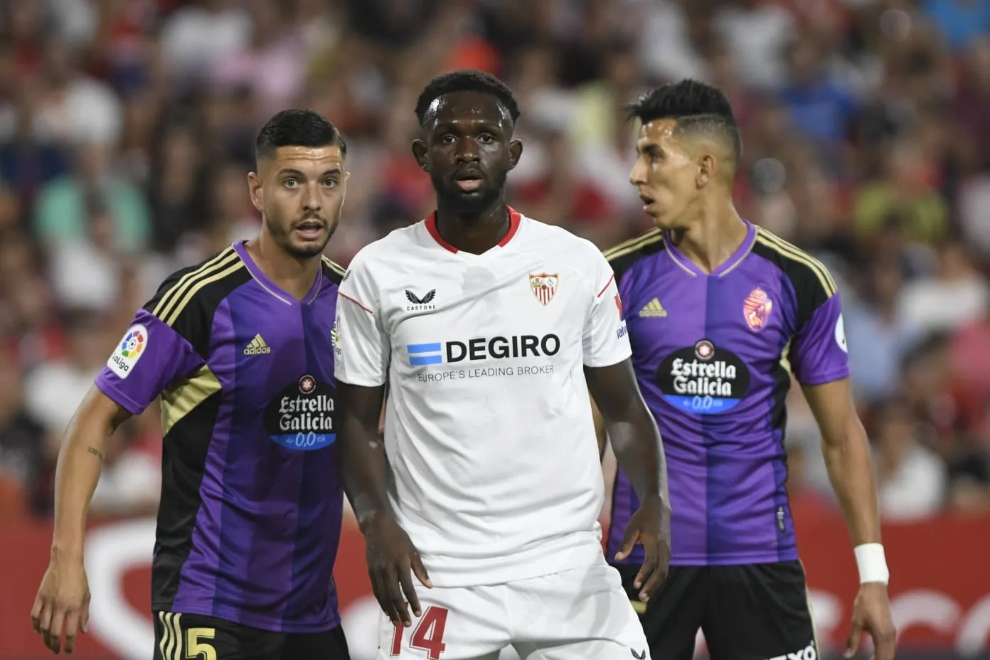 Derby milanese per un difensore del Siviglia