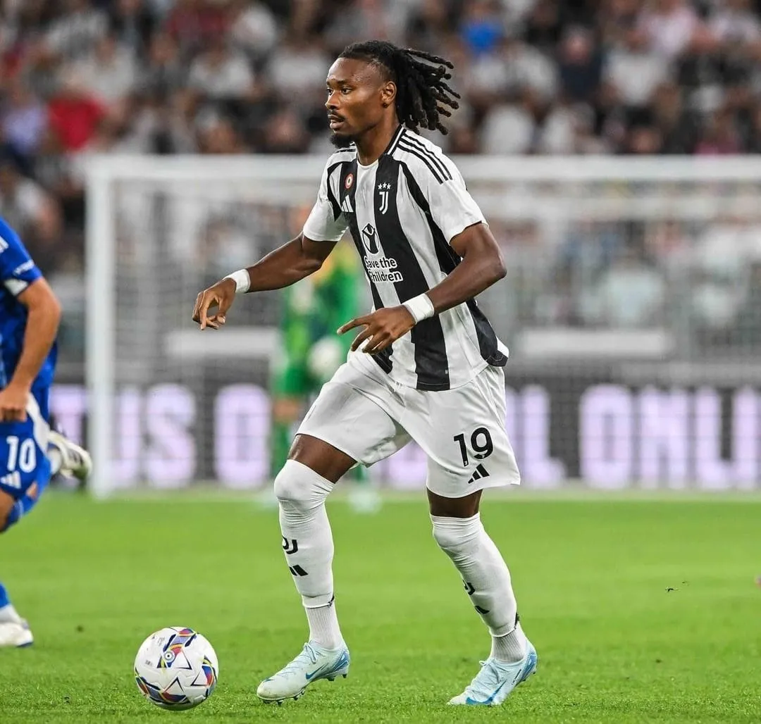 Juventus, che succede a Douglas Luiz e Thuram?