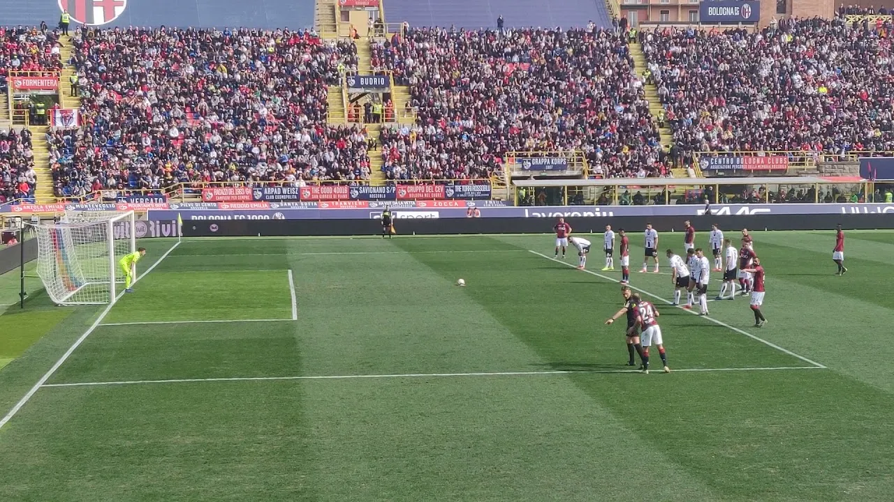 Cagliari disastroso: contestazione cruda, squadra vuota senza mordente