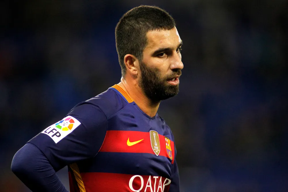 Arda Turan nominato nuovo allenatore dello Shakhtar