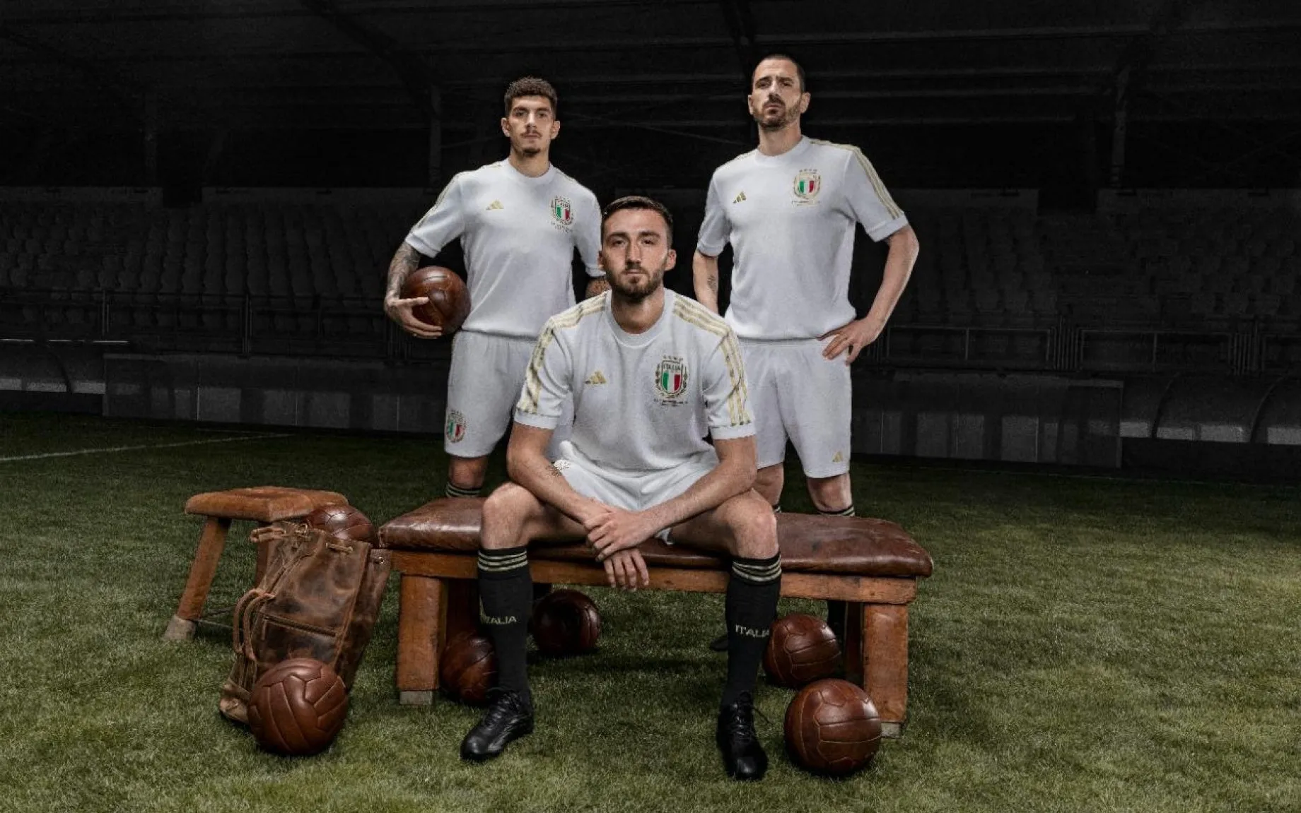 Italia, kit speciale per i 125 anni FIGC